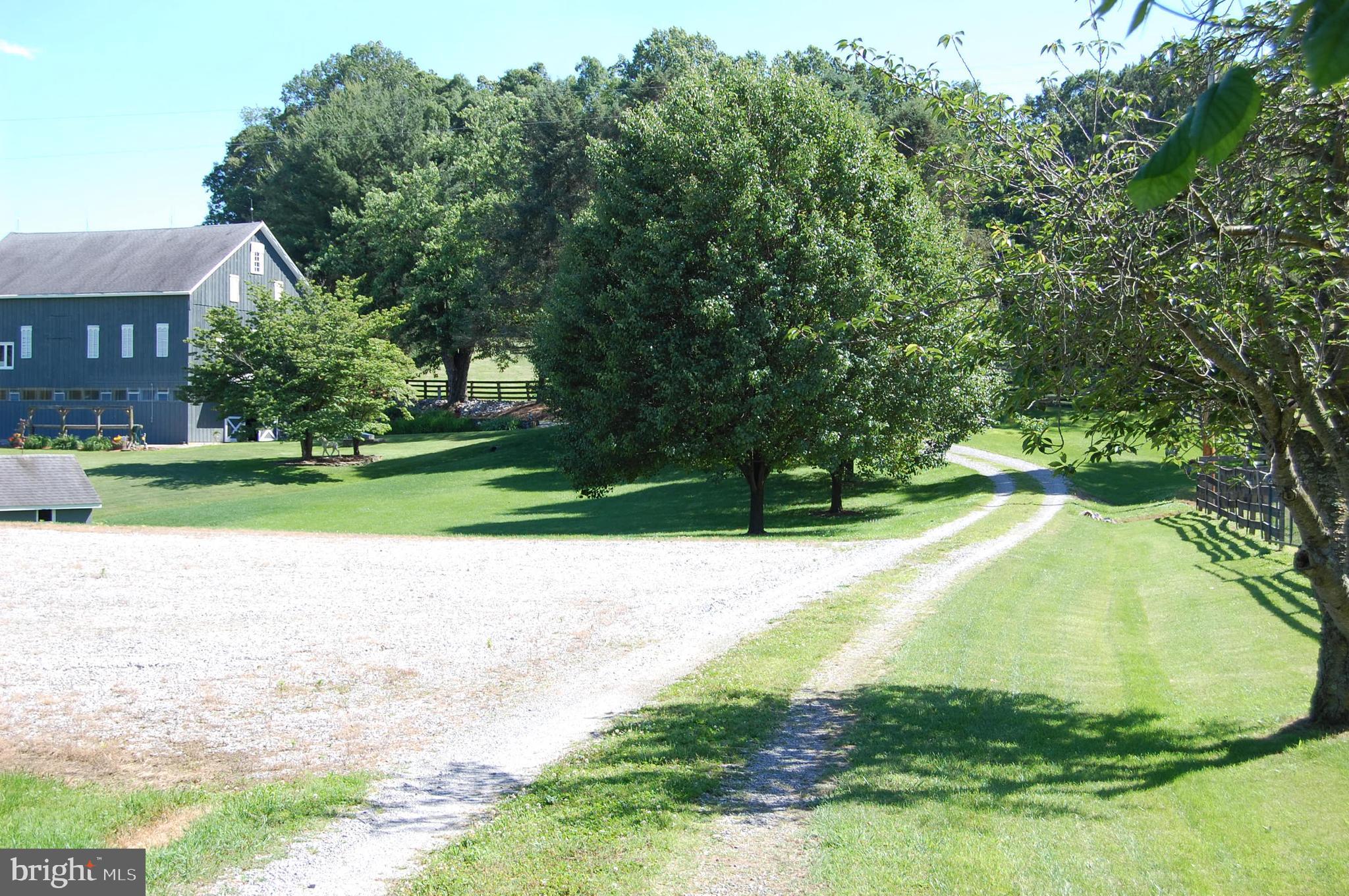 2434 Pine Tree Road Spring Grove, PA 17362 - Photo 13 of 42