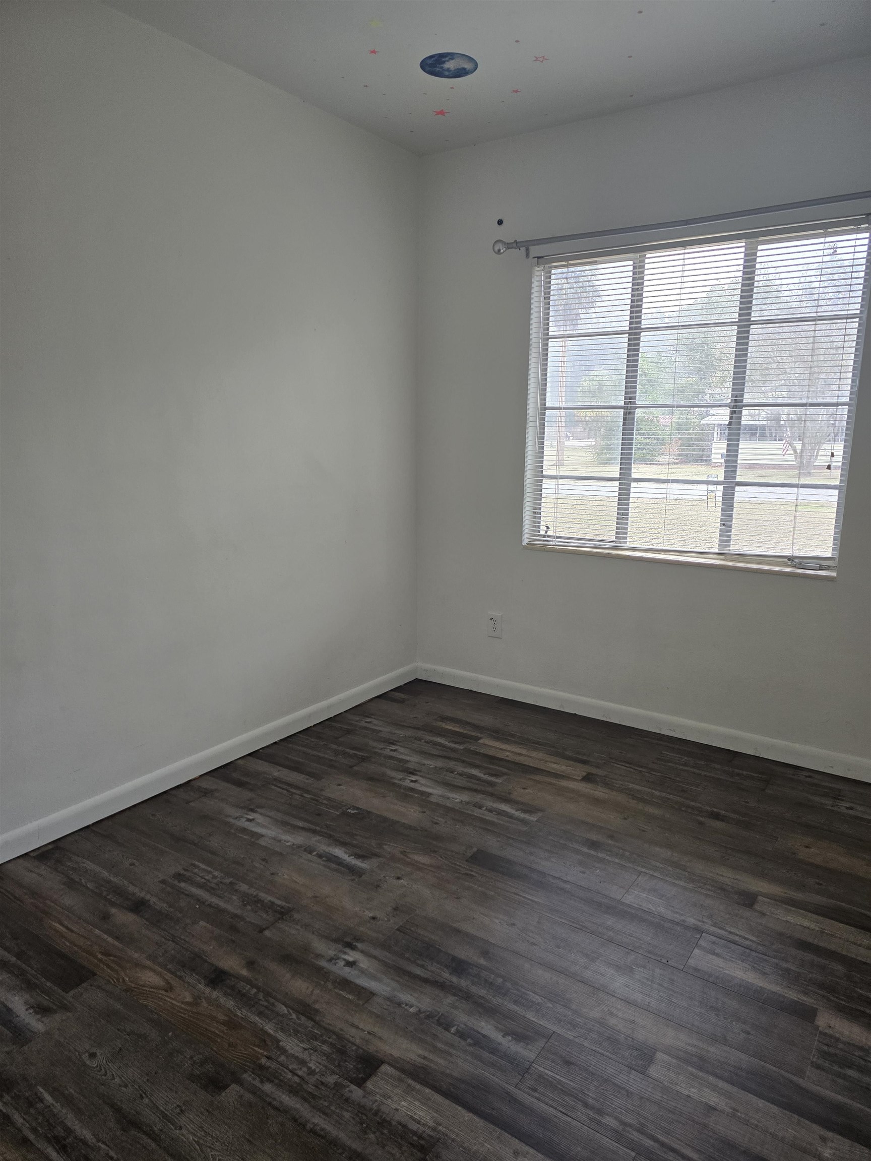 309 West Oak Street Perry, FL 32347 - Photo 3 of 12