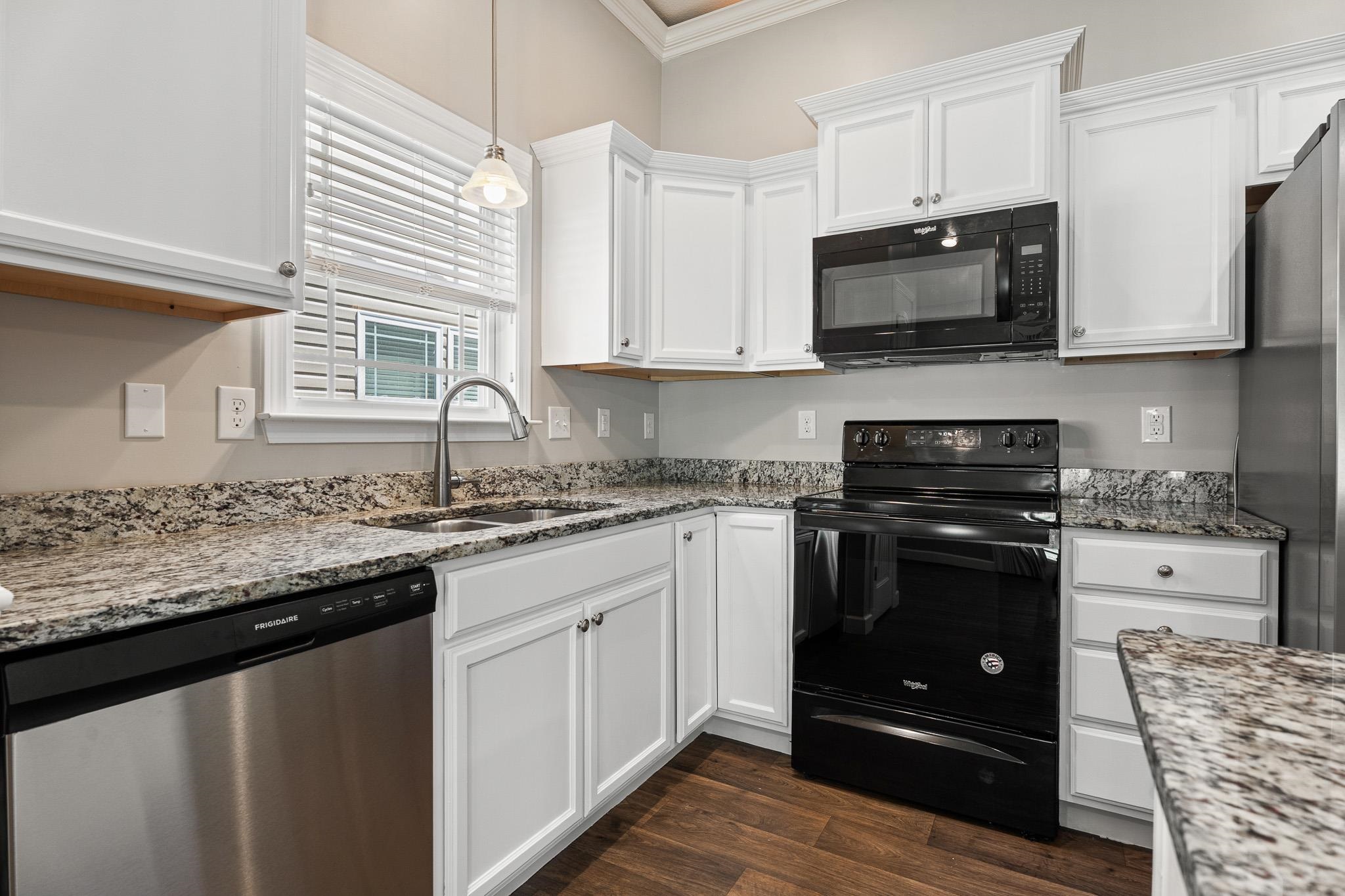 619 Spartan Commodor Lane Inman, SC 29349 - Photo 7 of 37