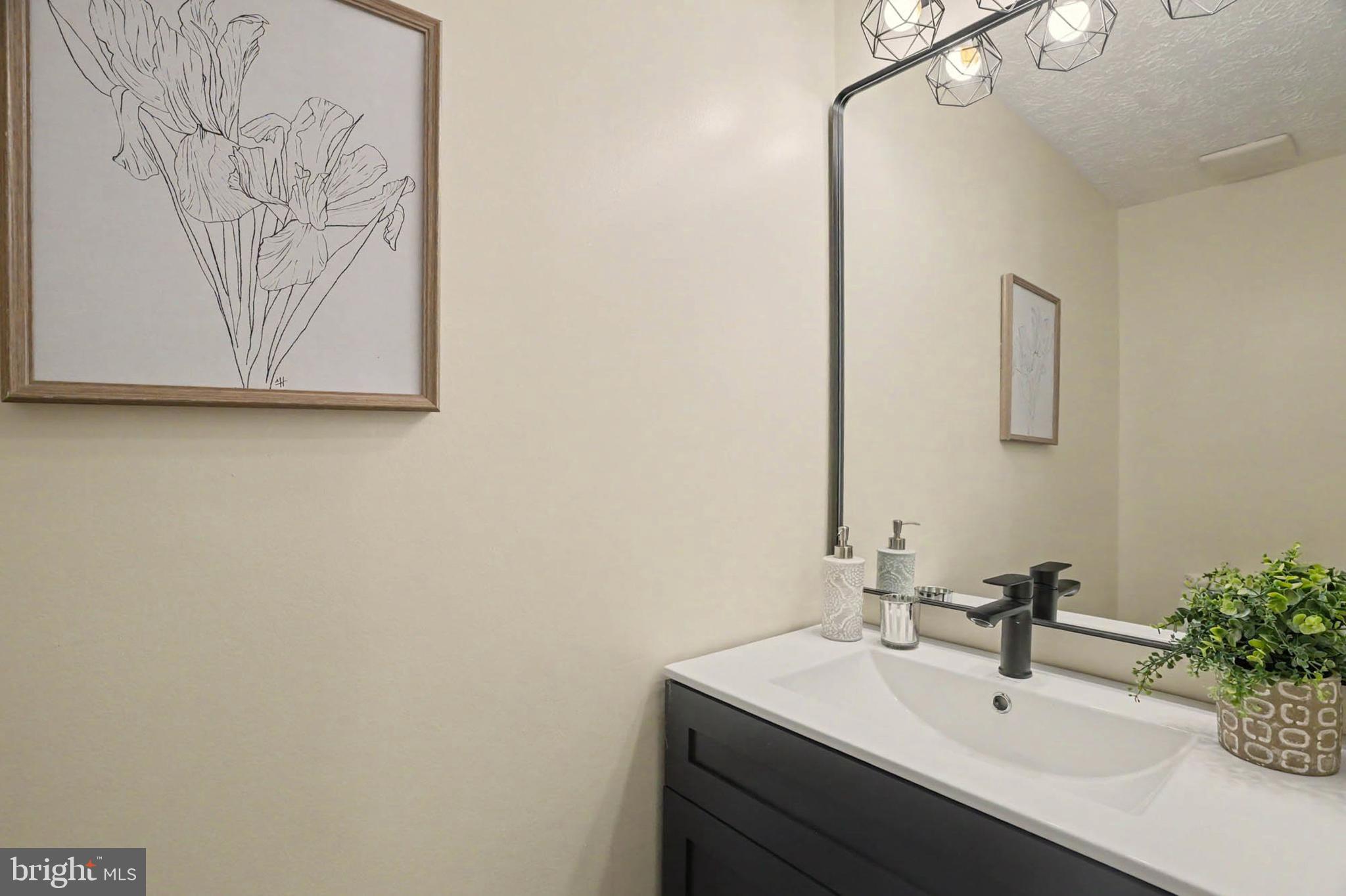 7632 Mandan Road Greenbelt, MD 20770 - Photo 12 of 30 Main Level Powder Room