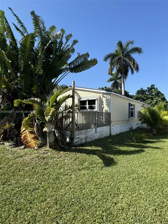 $1,750 | 35250 Southwest 177th Court, Unit 5, Homestead, FL 33034