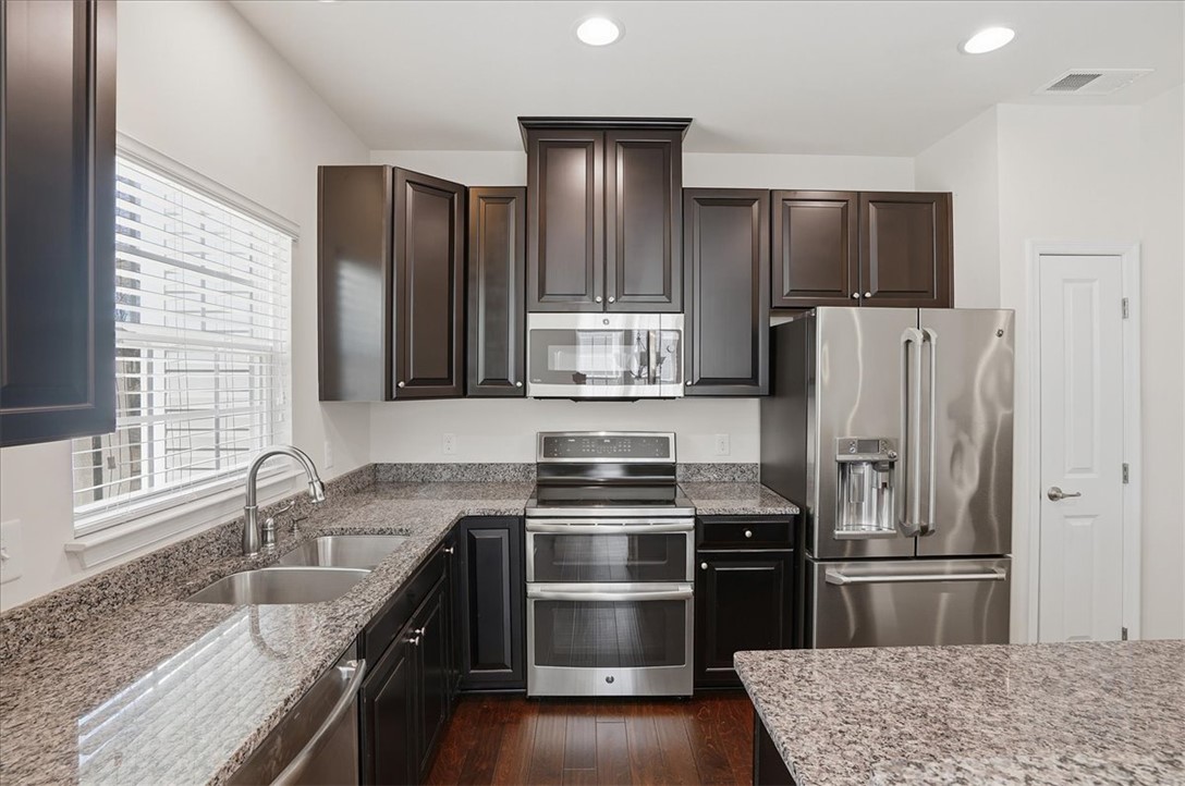 119 Emerywood Lane Greenville, SC 29607 - Photo 10 of 27