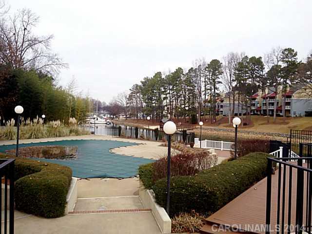 19827 Henderson Road, Unit M Cornelius, NC 28031 - Photo 11 of 12 Gallery Image 11