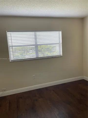 $2,200 | 4785 Southwest 62nd Avenue, Unit 101, Davie, FL 33314