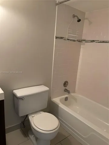 $2,200 | 4785 Southwest 62nd Avenue, Unit 101, Davie, FL 33314