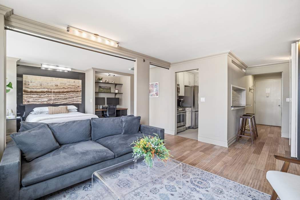 200 Rector Place, Unit 22M Manhattan, NY 10280 - Photo 4 of 16