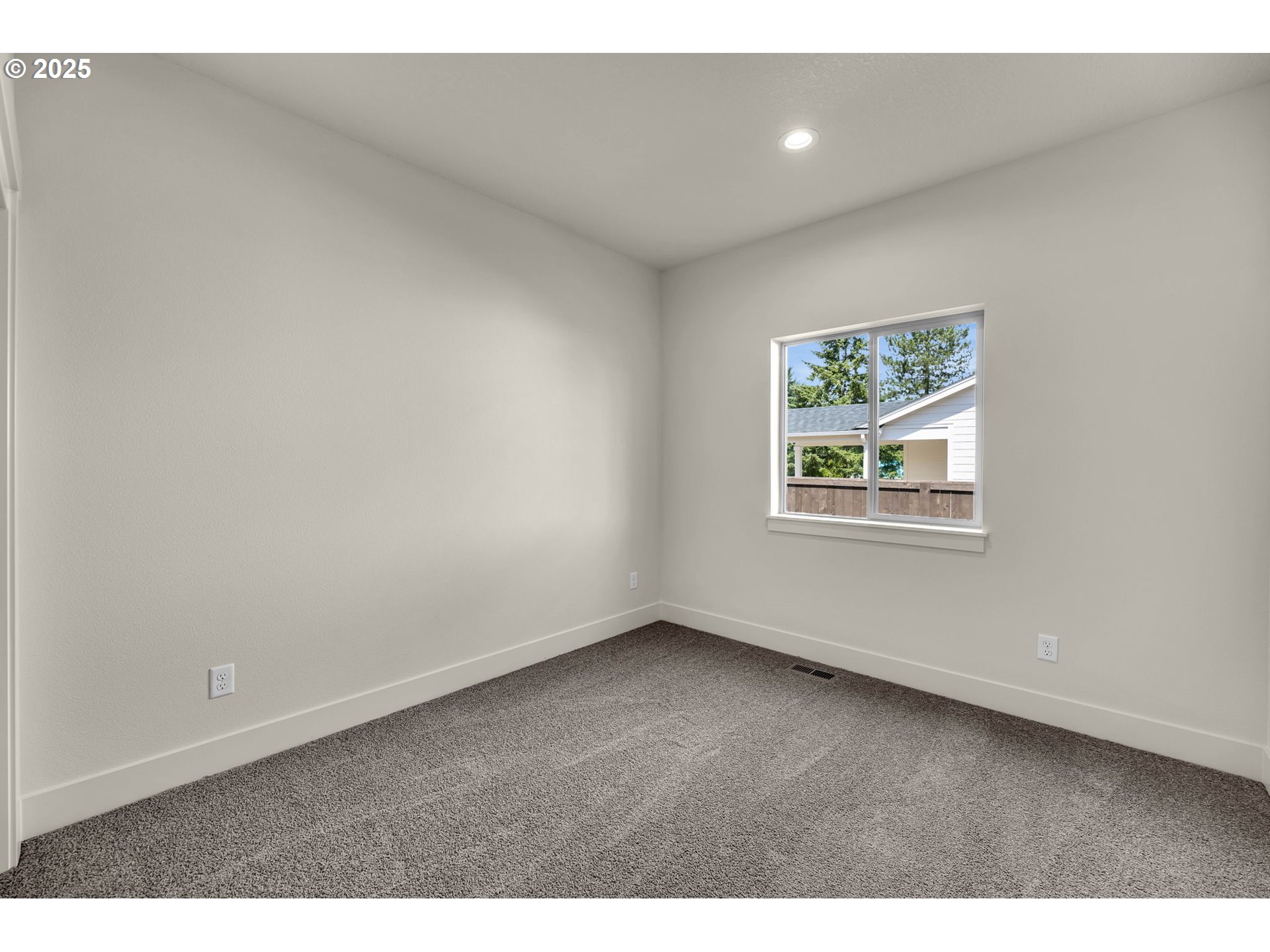301 Cap Avenue Winlock, WA 98596 - Photo 31 of 42