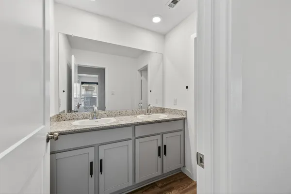 $2,700 | 3914 Windy Whisper Drive, Brookshire, TX 77423