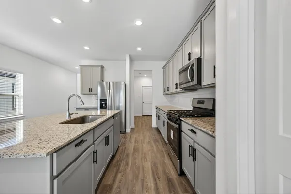 $2,700 | 3914 Windy Whisper Drive, Brookshire, TX 77423