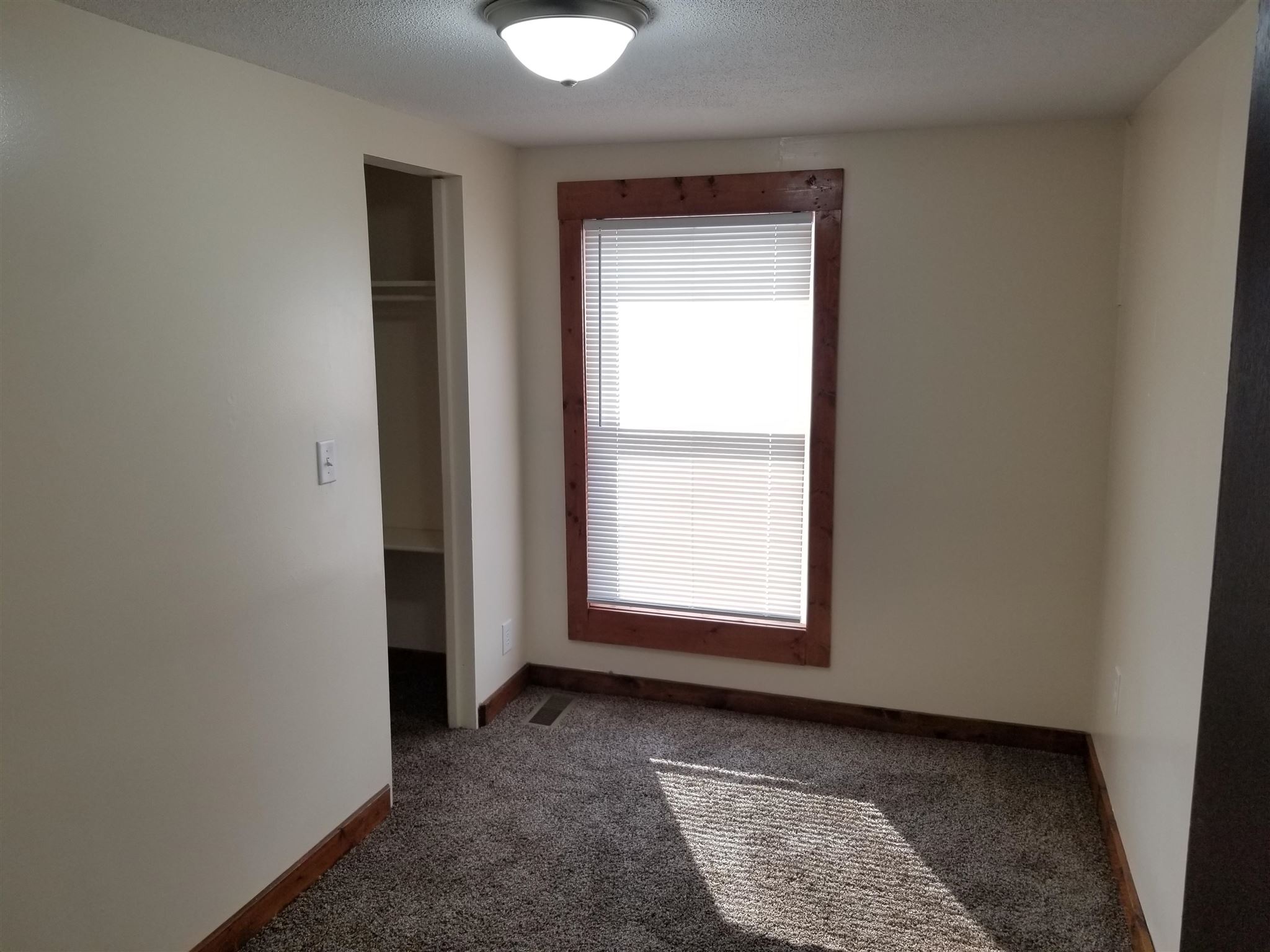 1915 Sheridan Road Fort Wayne, IN 46803 - Photo 24 of 30 Gallery Image 24