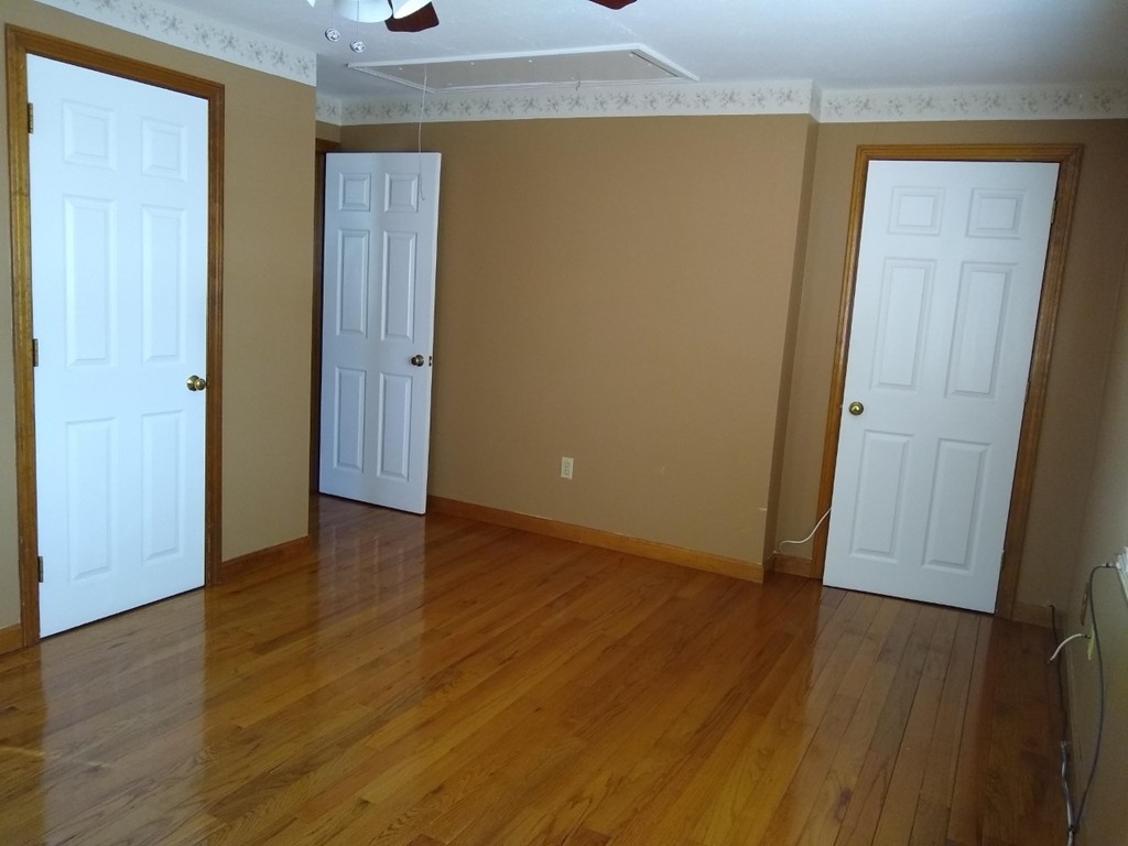 165 Mammoth Road Lowell, MA 01854 - Photo 14 of 17