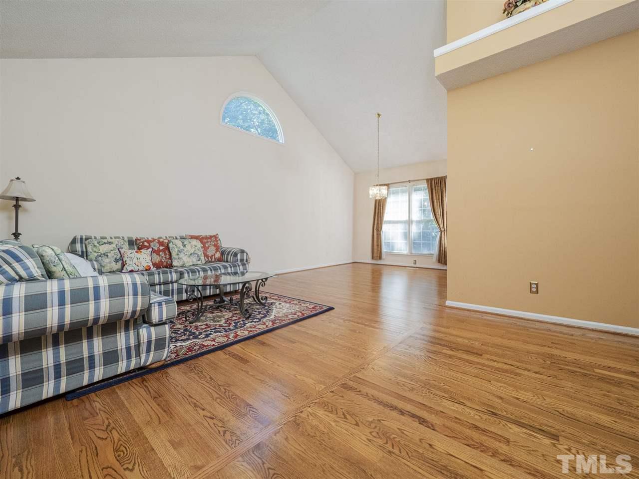 5529 Bridford Place Raleigh, NC 27613 - Photo 3 of 26