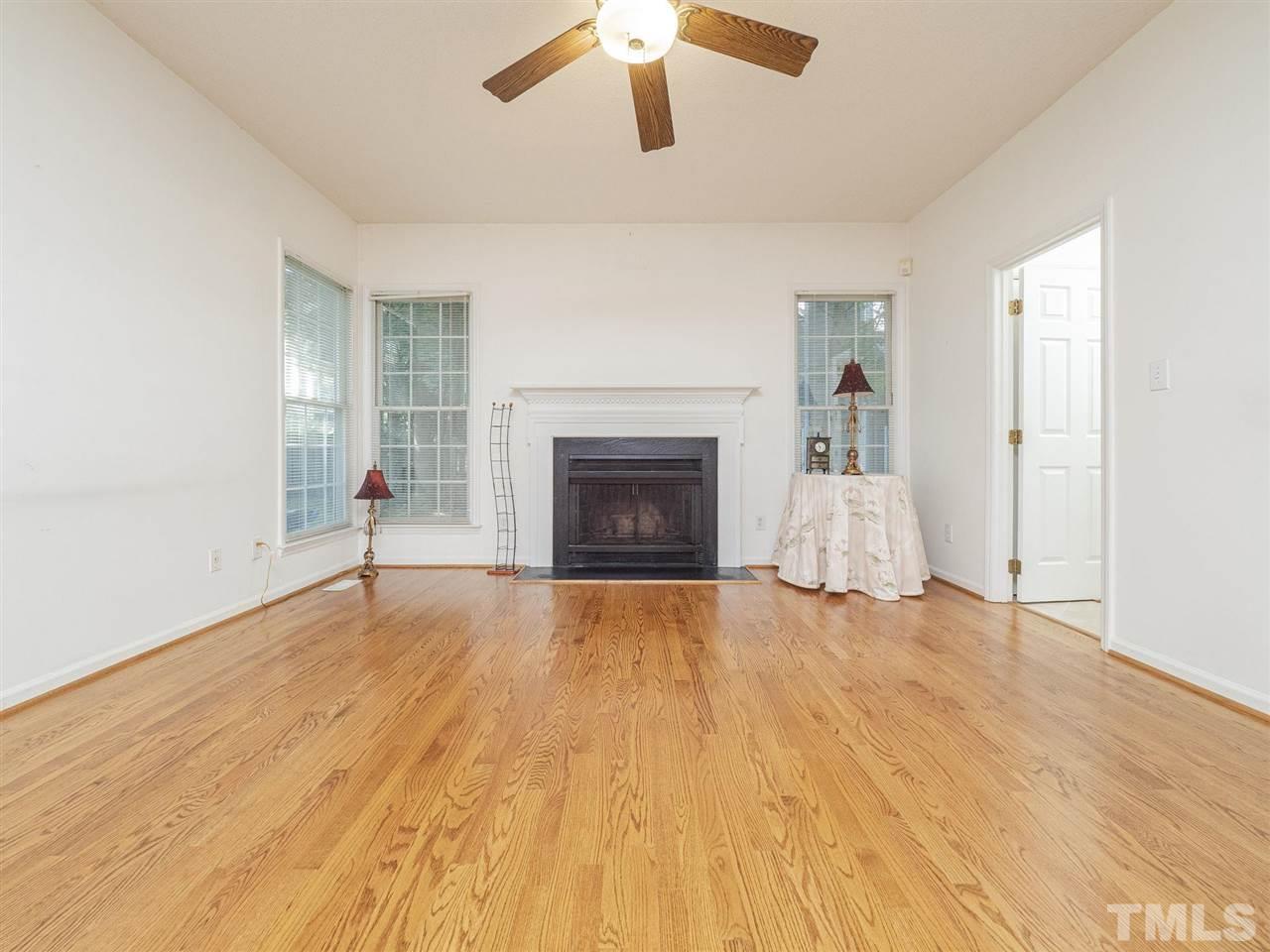 5529 Bridford Place Raleigh, NC 27613 - Photo 8 of 26