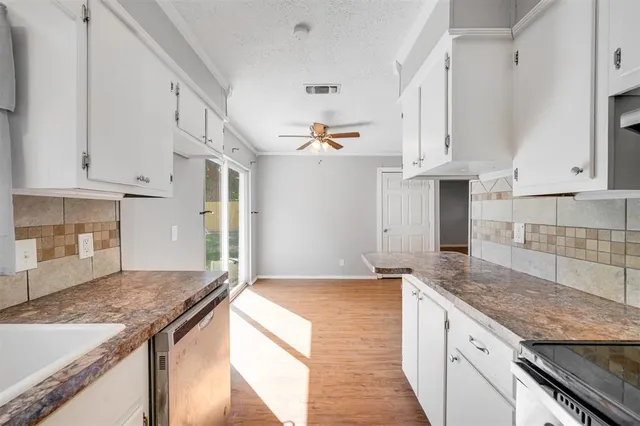 $166,000 | 130 Wright Drive, Blossom, TX 75416