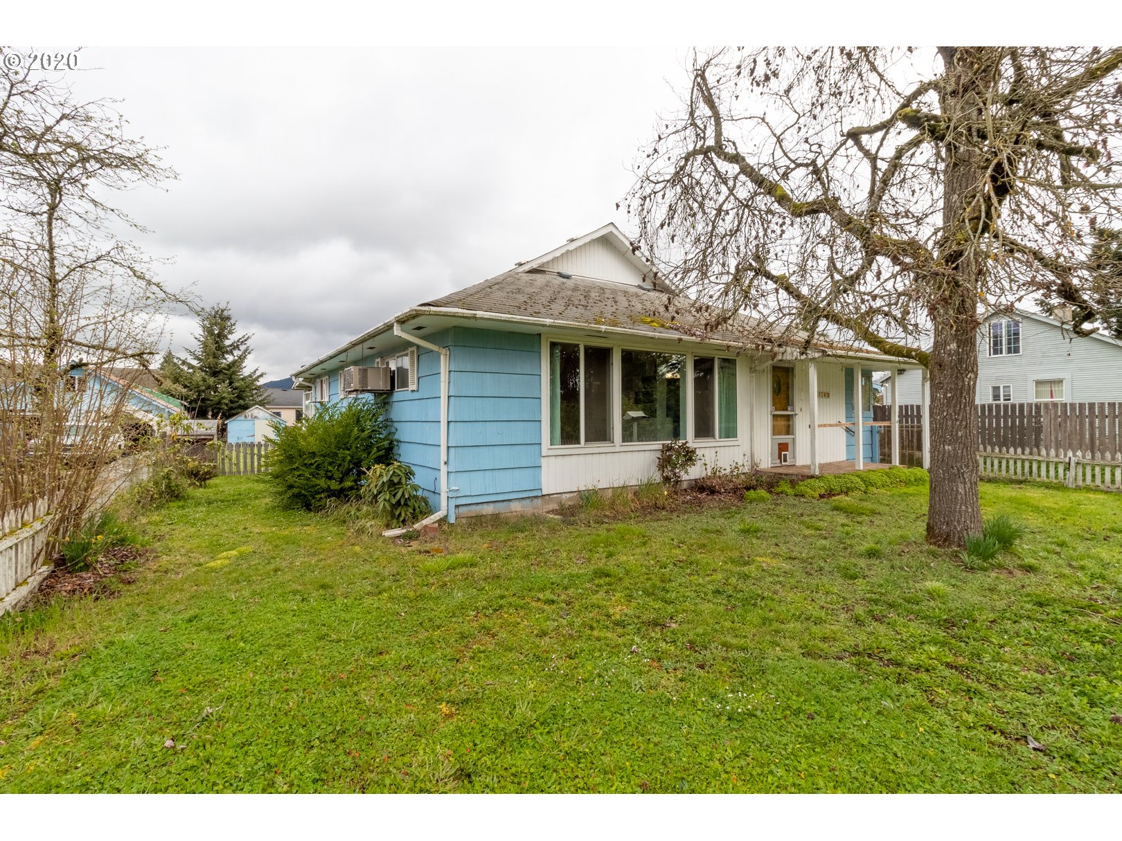 2163 Laura Street Springfield, OR 97477 - Photo 1 of 26