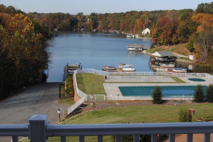 57 Stripers Landing Road Moneta, VA 24121 - Photo 3 of 22 a2