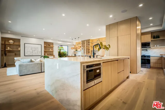 a view of a room with an empty space