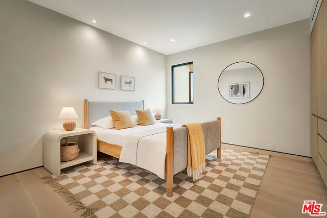 $3,326,000 | 12307 Collins Street, Valley Village, CA 91607