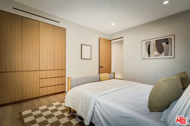 $3,326,000 | 12307 Collins Street, Valley Village, CA 91607