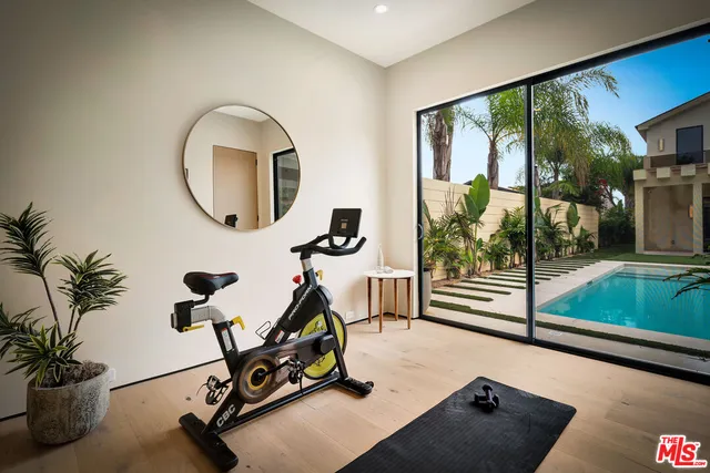 $3,326,000 | 12307 Collins Street, Valley Village, CA 91607