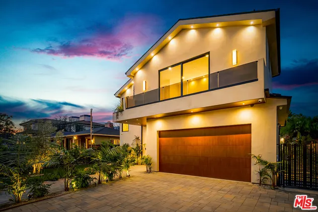 $3,326,000 | 12307 Collins Street, Valley Village, CA 91607