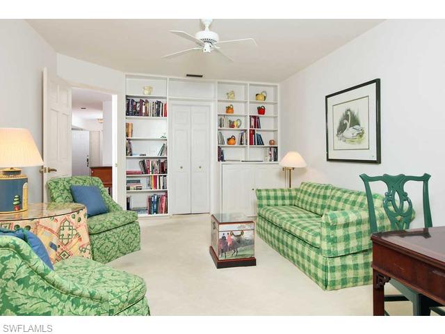 826 Rue Deville Naples, FL 34108 - Photo 12 of 19 Gallery Image 12