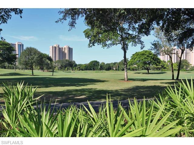 826 Rue Deville Naples, FL 34108 - Photo 17 of 19 Gallery Image 17