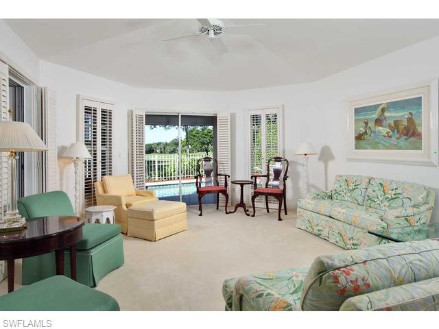 826 Rue Deville Naples, FL 34108 - Photo 3 of 19 Gallery Image 3