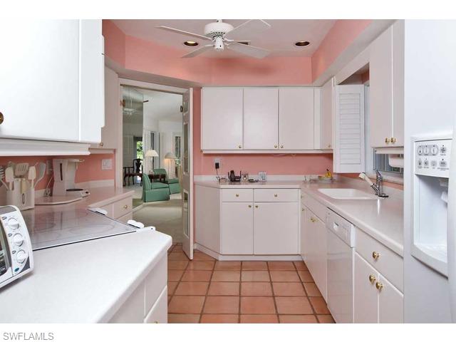 826 Rue Deville Naples, FL 34108 - Photo 5 of 19 Gallery Image 5