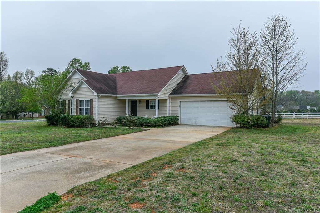 2103 Dawn Ridge, Unit 62 Monroe, NC 28110 - Photo 3 of 21