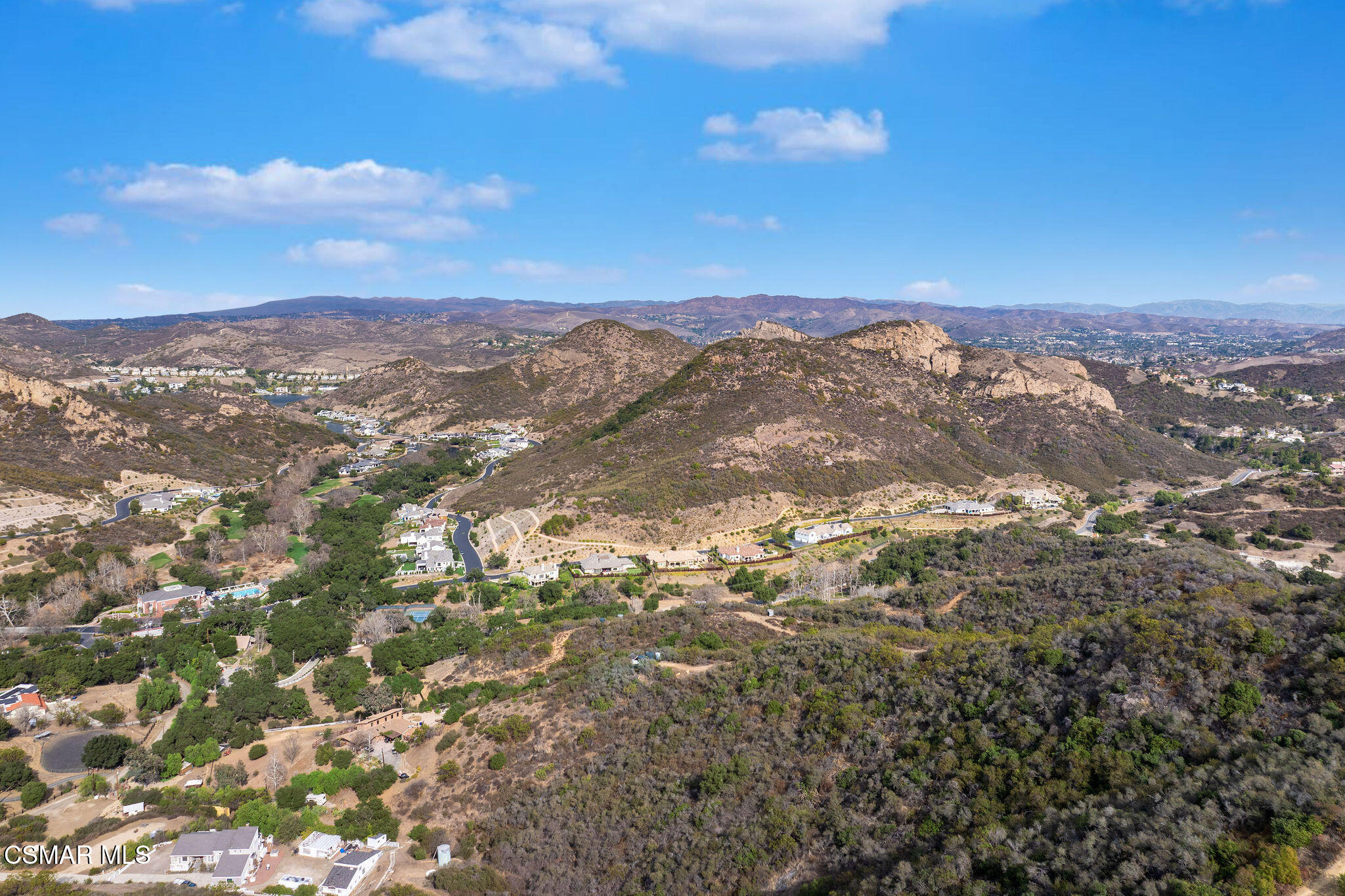 East Carlisle Road Thousand Oaks, CA 91361 - Photo 8 of 13 a view of a city with mountains in the background