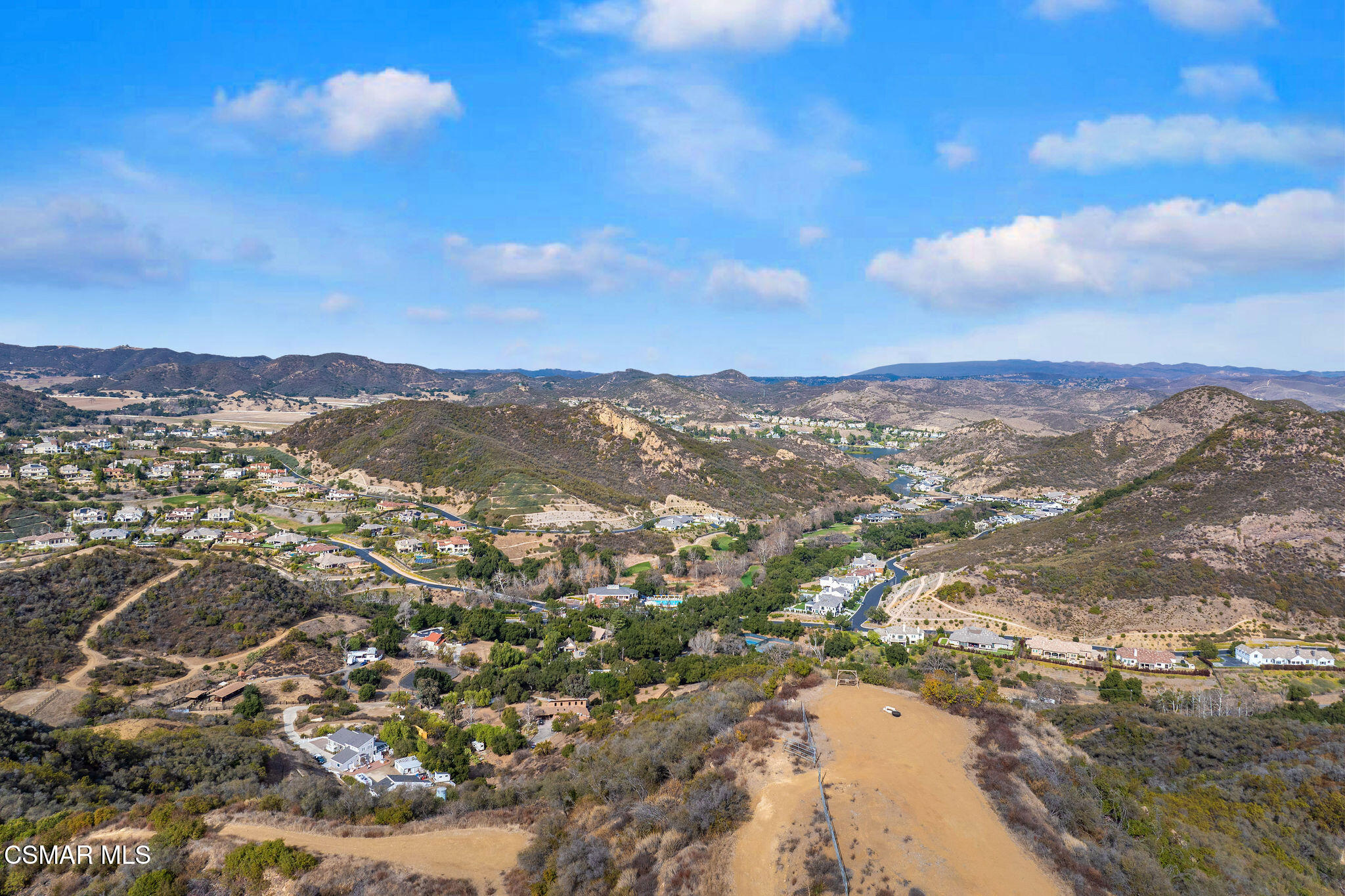 East Carlisle Road Thousand Oaks, CA 91361 - Photo 9 of 13 a view of city and mountain