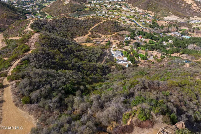 $795,000 | East Carlisle Road, Thousand Oaks, CA 91361