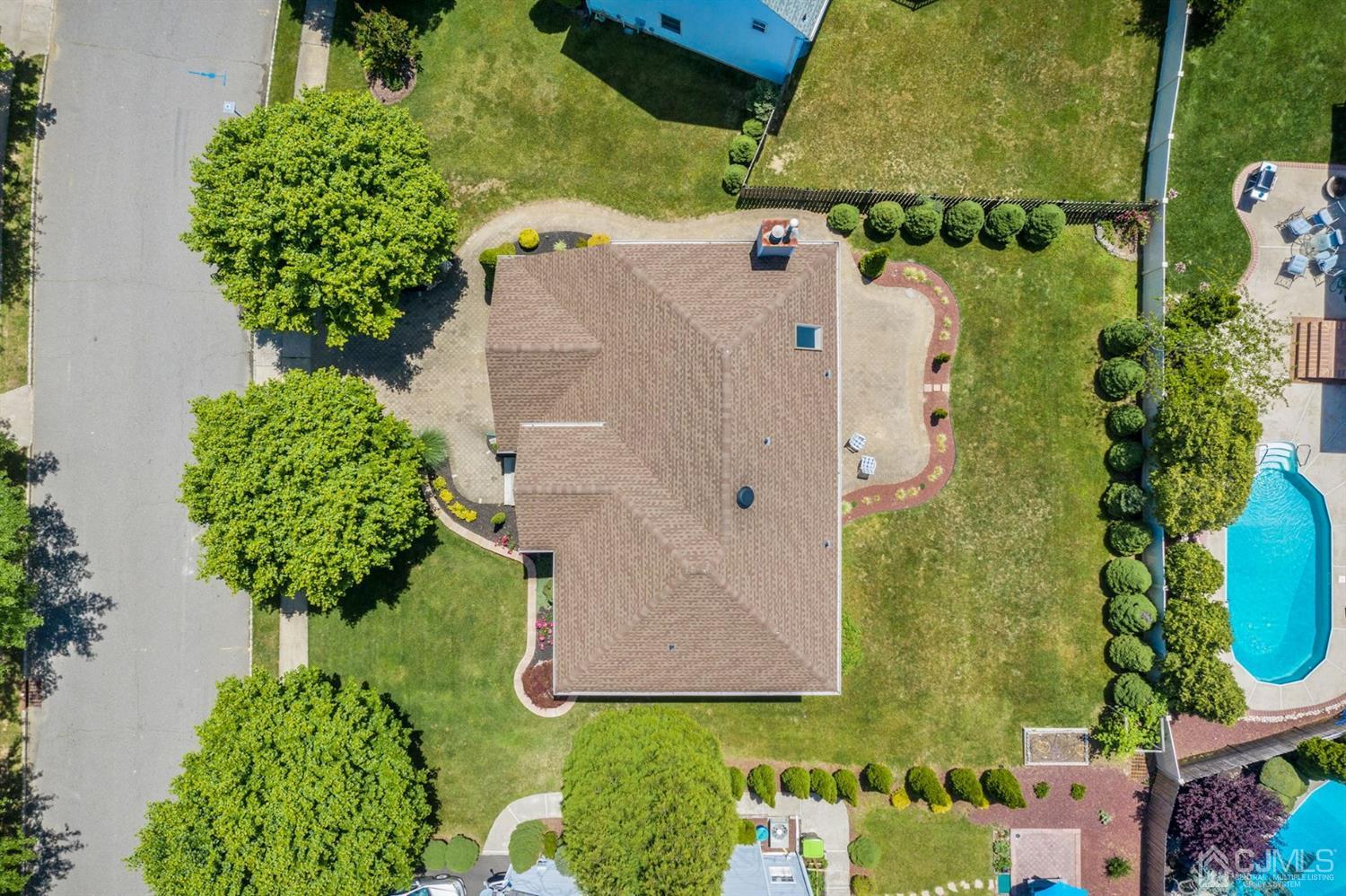 30 Brandywine Drive Old Bridge, NJ 07747 - Photo 27 of 39 an aerial view of a house with a yard swimming pool and outdoor seating