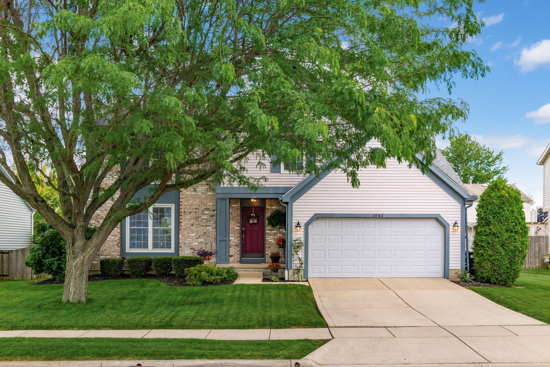 1042 Rousseau Lane Galloway, OH 43119 - Photo 3 of 47 001_ Ln Galloway OH 43119 USA