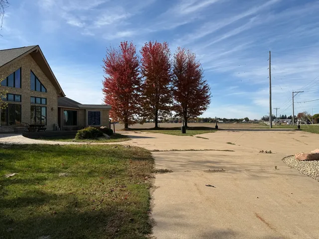 a view of a house with entertaining space