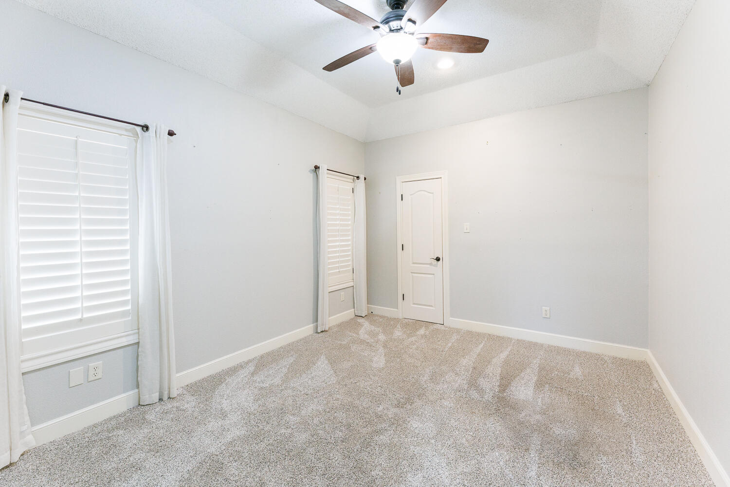 6009 84th Street Lubbock, TX 79424 - Photo 46 of 57 Fourth Bedroom