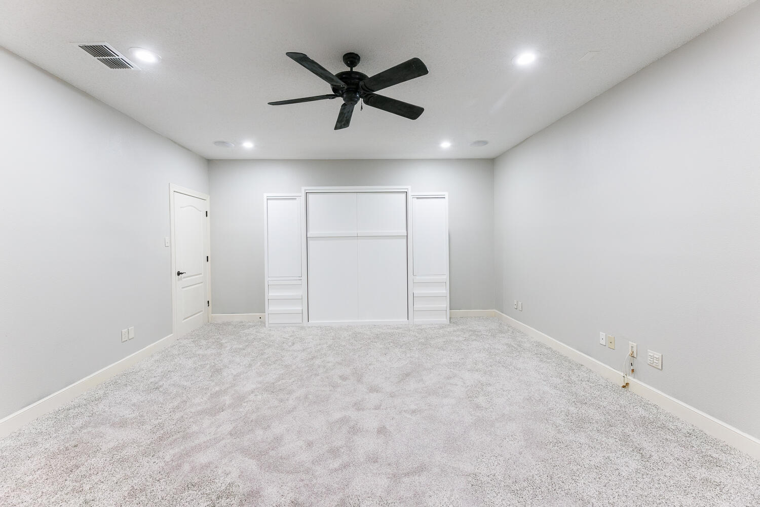 6009 84th Street Lubbock, TX 79424 - Photo 49 of 57 Basement w/ Murphy Bed