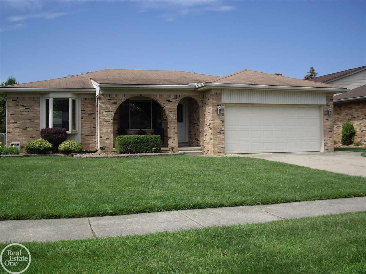 47725 Chrys Road Macomb, MI 48044 - Photo 3 of 51