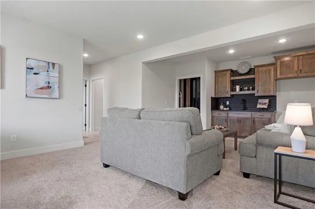 $569,900 | 27603 East 128th Court, Lee's Summit, MO 64086