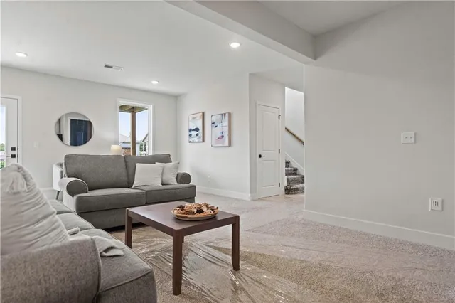 $569,900 | 27603 East 128th Court, Lee's Summit, MO 64086