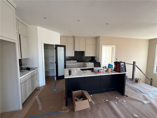 $569,900 | 27603 East 128th Court, Lee's Summit, MO 64086