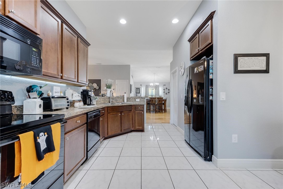 10059 Winding River Road Punta Gorda, FL 33950 - Photo 9 of 29 Gallery Image 9