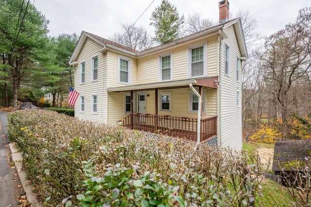 $337,000 | 27 High Street, New Hartford, CT 06057