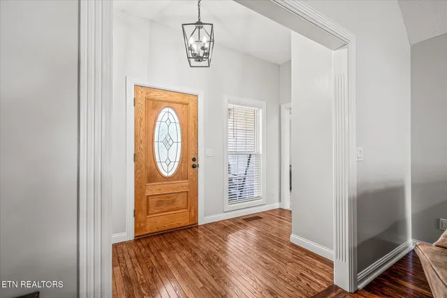 $479,995 | 1036 Circle Drive, Jamestown, TN 38556