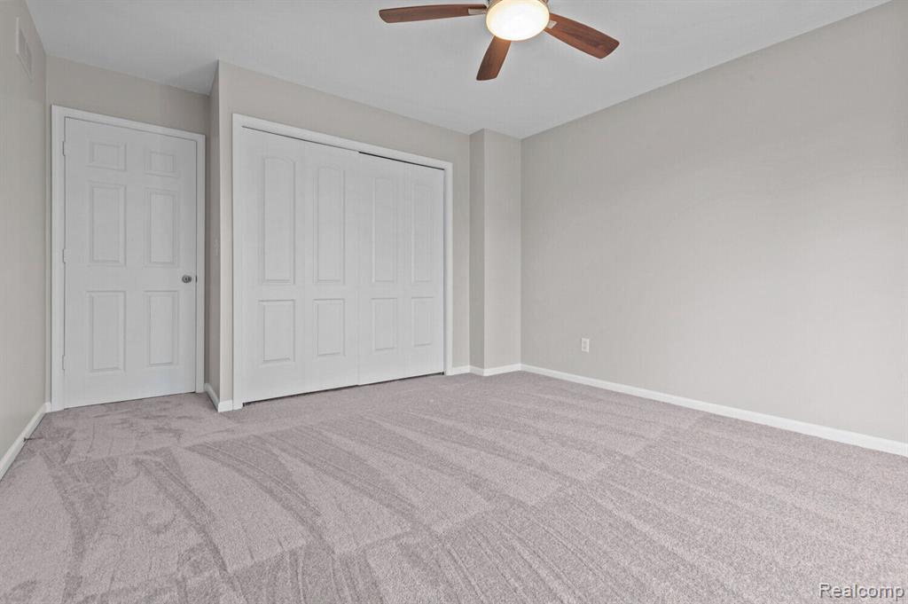 45168 Lothrop Road Canton, MI 48188 - Photo 19 of 31