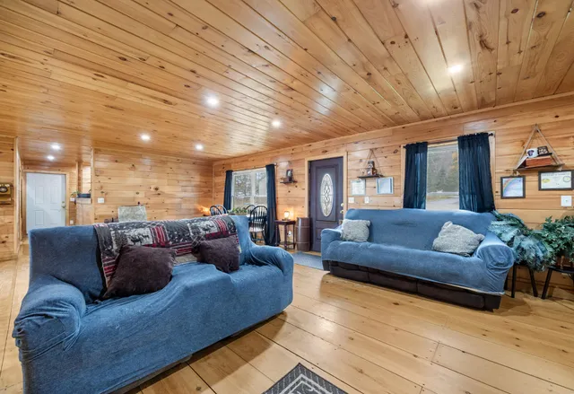 $350,000 | 307 Lebanon Road, Winterport, ME 04496