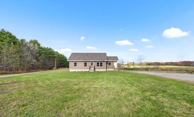 $350,000 | 307 Lebanon Road, Winterport, ME 04496