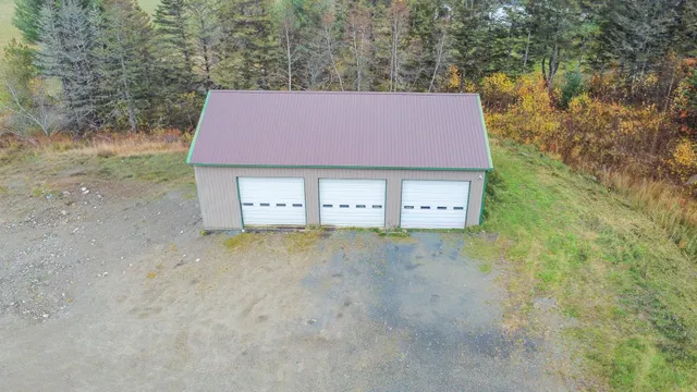 $350,000 | 307 Lebanon Road, Winterport, ME 04496