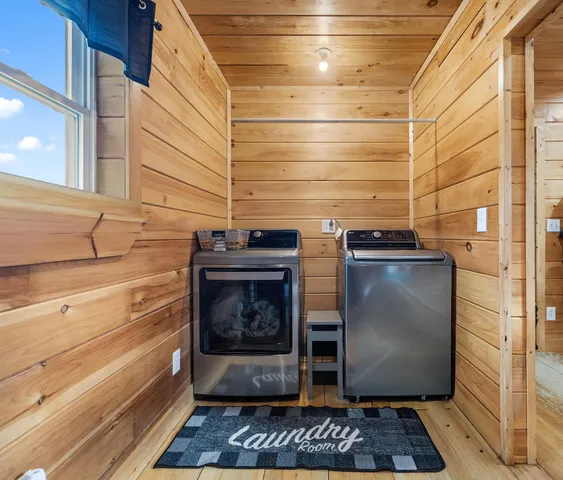 $350,000 | 307 Lebanon Road, Winterport, ME 04496